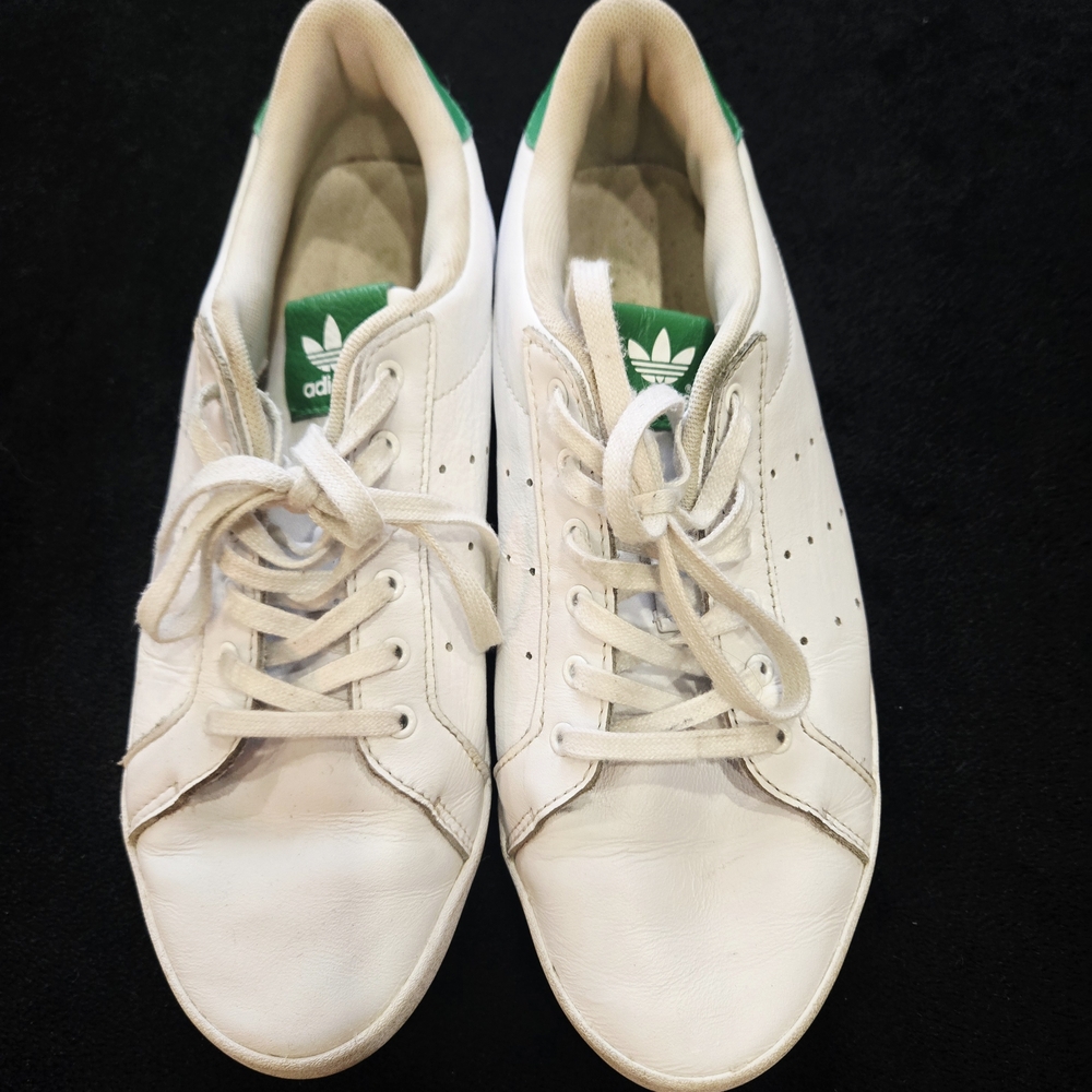 Adidas Classic White and Green Shoes